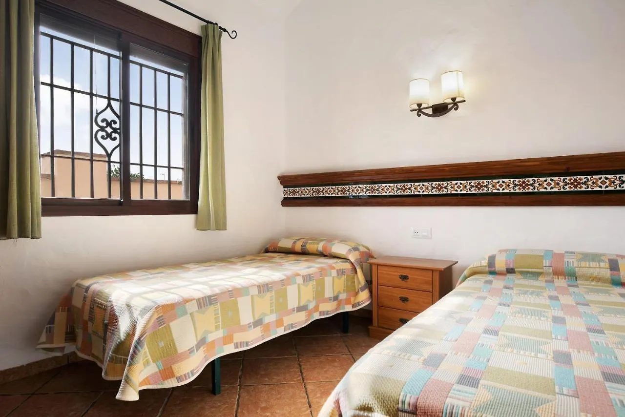 Villa Perez Zara 3 Campano